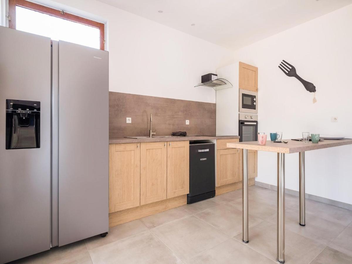 Fully Renovated House Only Few Minutes Walk Away From Ohama Beach Vierville-sur-Mer Exterior photo